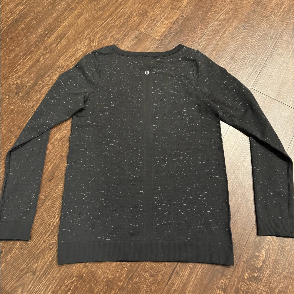 Lululemon swiftly tech longsleeve shirt